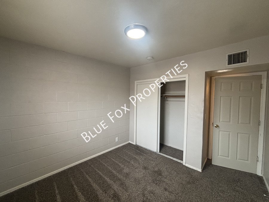 110 W Delano Street Unit 2 property image