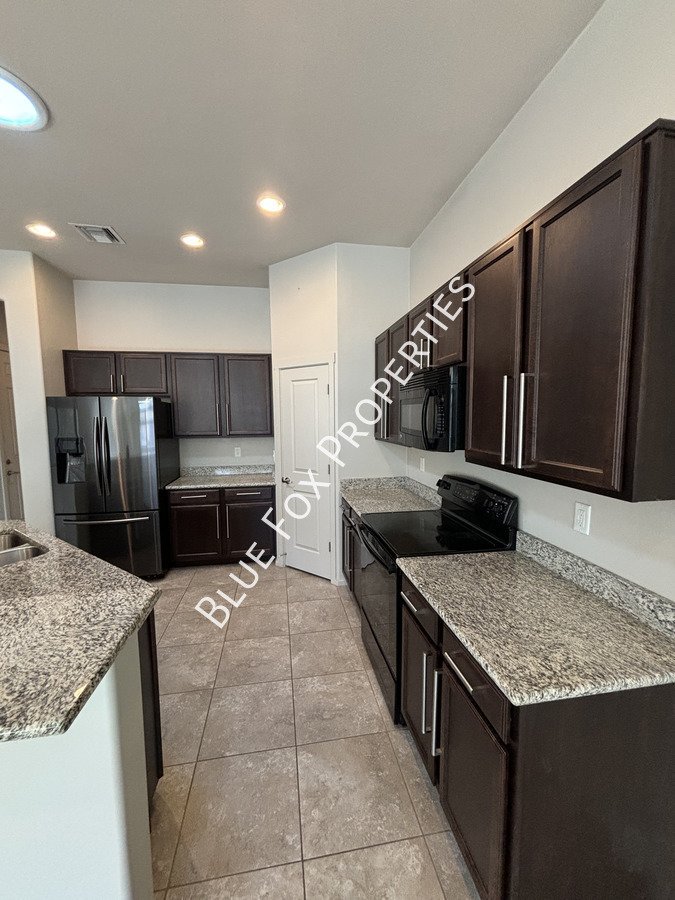 8754 E Perry Park Circle property image