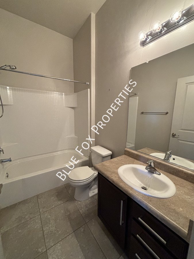 8754 E Perry Park Circle property image