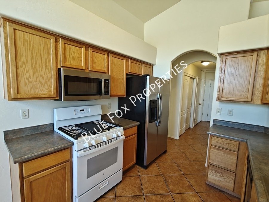 60354 E Alpine Way property image