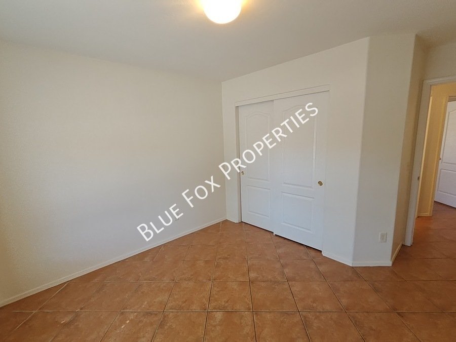 60354 E Alpine Way property image