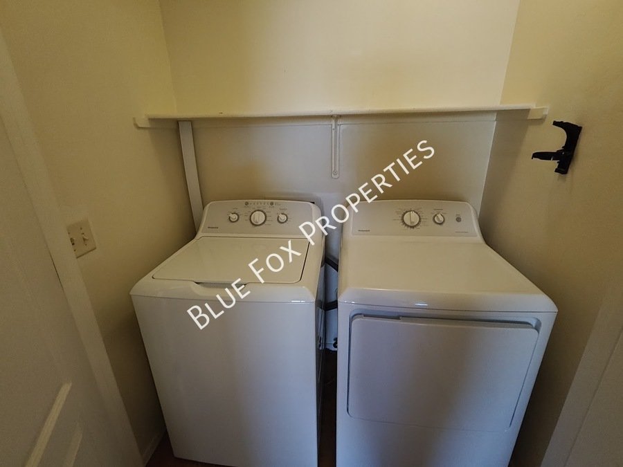 60354 E Alpine Way property image