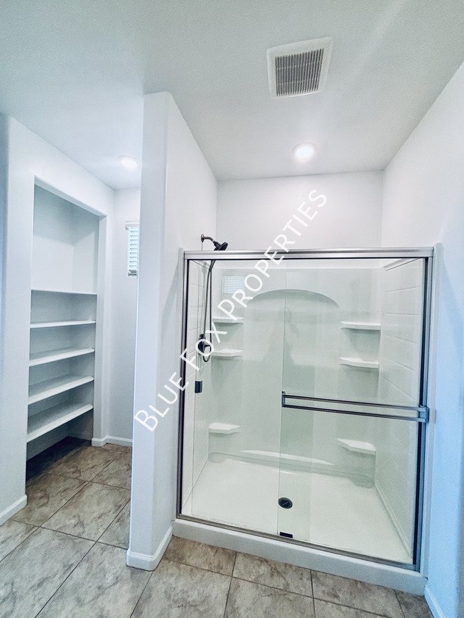 7846 South Sugarbend Drive property image