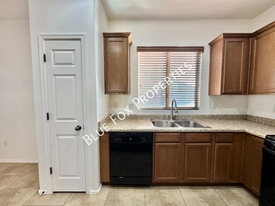 12830 N Fox Hollow Drive property image