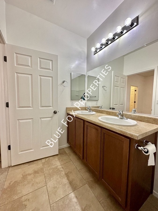 12830 N Fox Hollow Drive property image