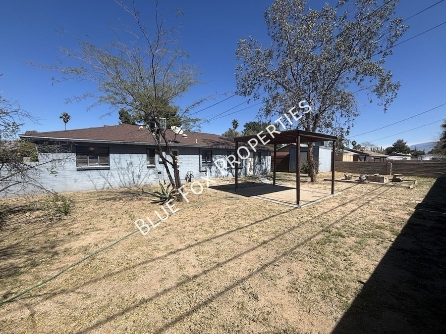 5674 E. Eastland Street property image