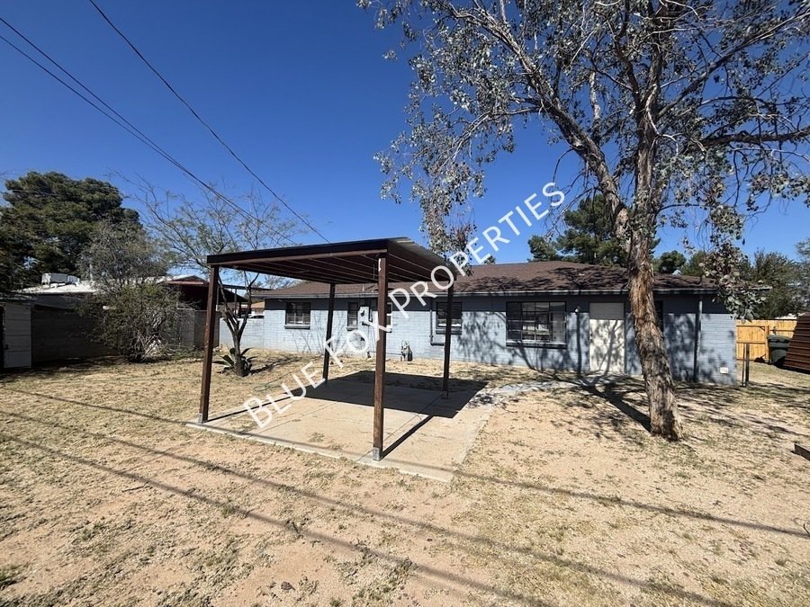 5674 E. Eastland Street property image