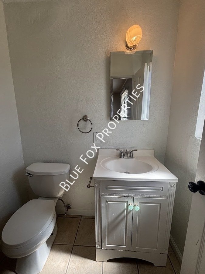 5674 E. Eastland Street property image