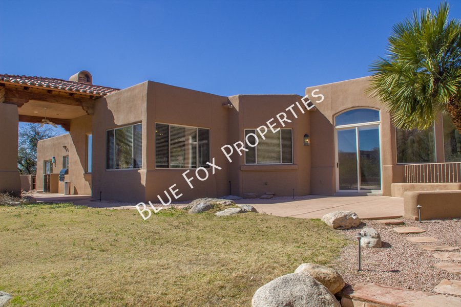 6190 N. Cadena De Montanas property image