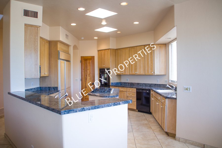 6190 N. Cadena De Montanas property image