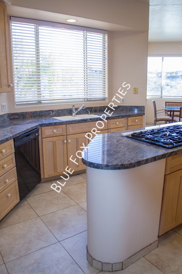 6190 N. Cadena De Montanas property image