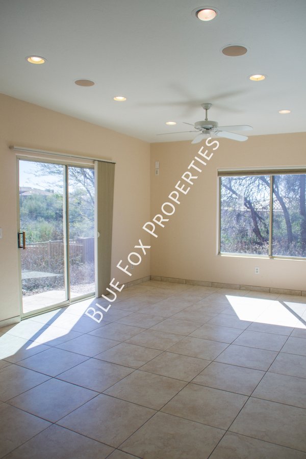 6190 N. Cadena De Montanas property image