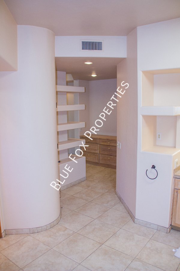 6190 N. Cadena De Montanas property image