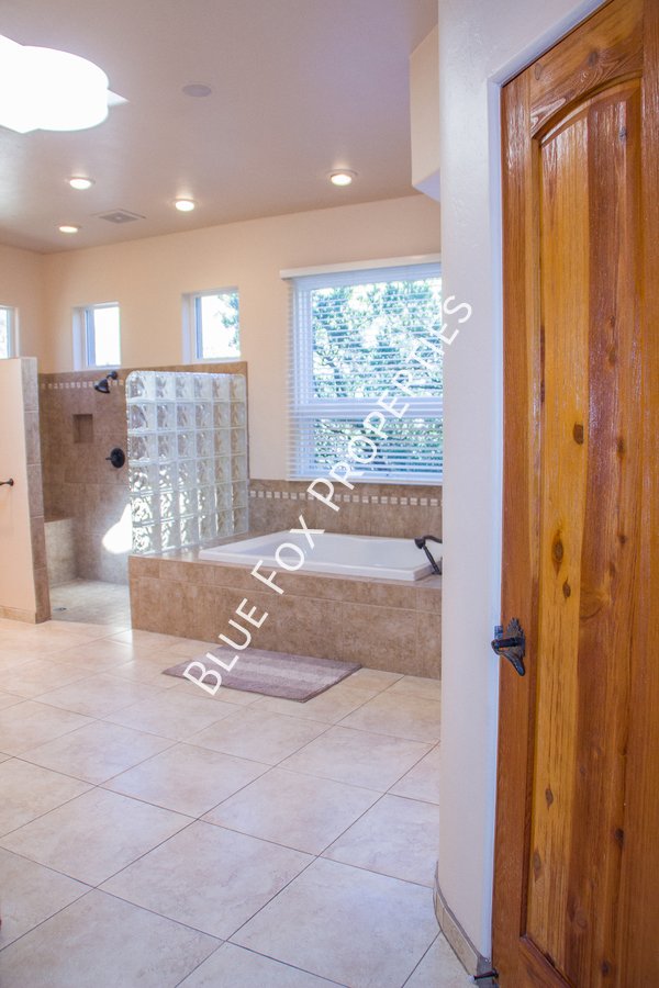 6190 N. Cadena De Montanas property image