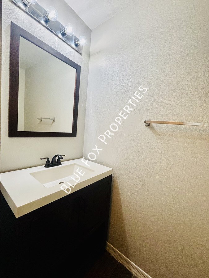 5858 East Sanderling Drive property image