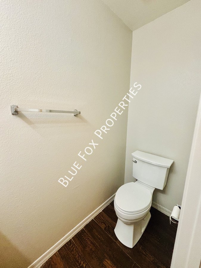 5858 East Sanderling Drive property image