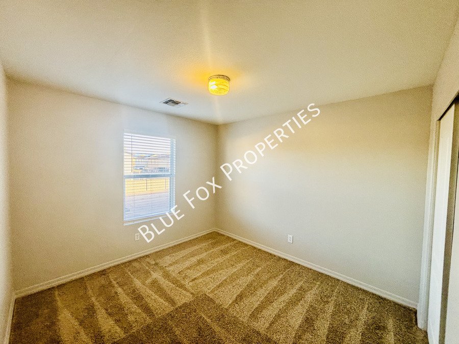 5858 East Sanderling Drive property image