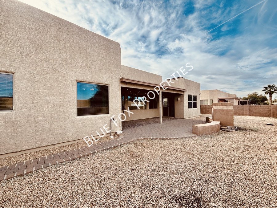 7910 West Little Eagle Court property image