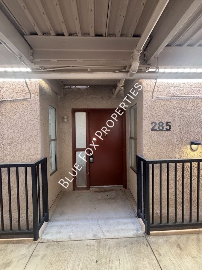 2 Bedroom, 1 Bathroom Condo Close to Downtown property image