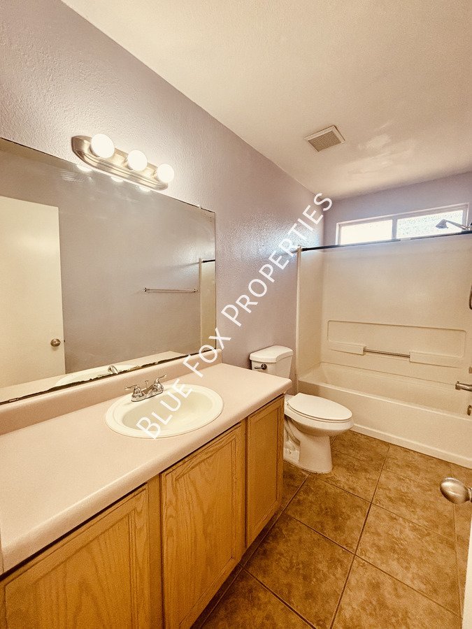 4775 South Wild Rose Drive property image