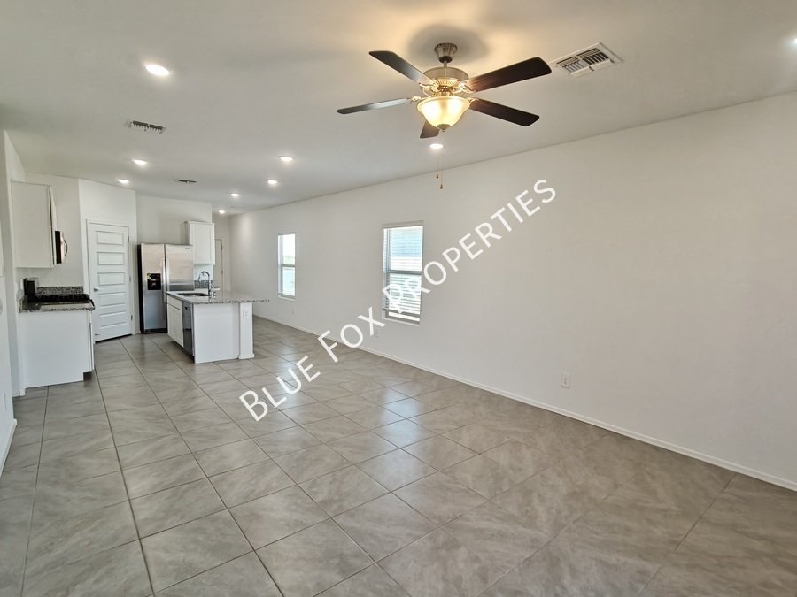 9380 W Huisache Trail property image