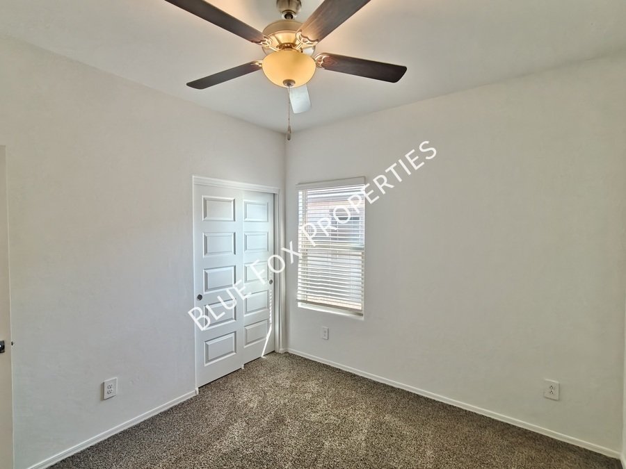 9380 W Huisache Trail property image