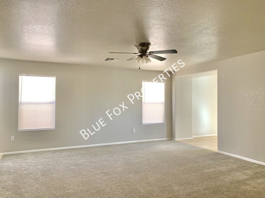 475 W Calle La Bolita property image