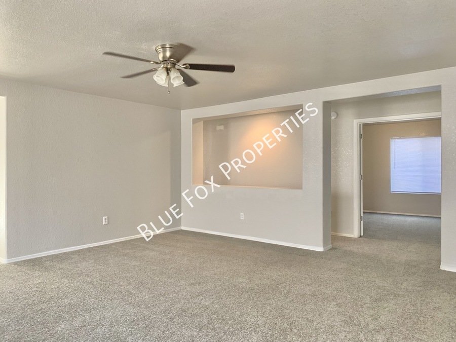 475 W Calle La Bolita property image