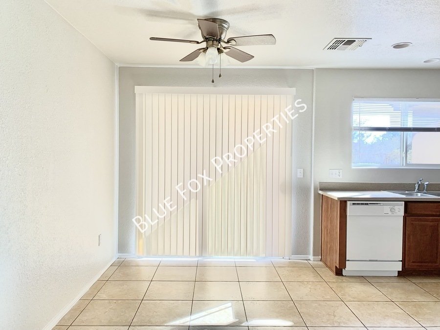 475 W Calle La Bolita property image