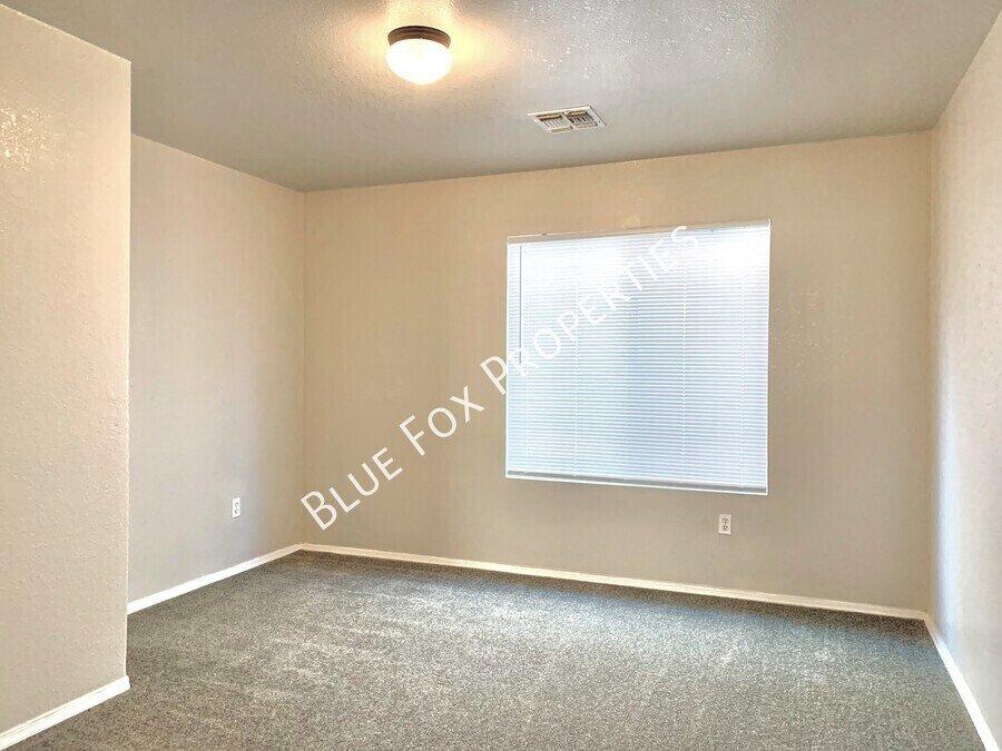 475 W Calle La Bolita property image