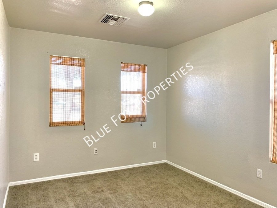 475 W Calle La Bolita property image