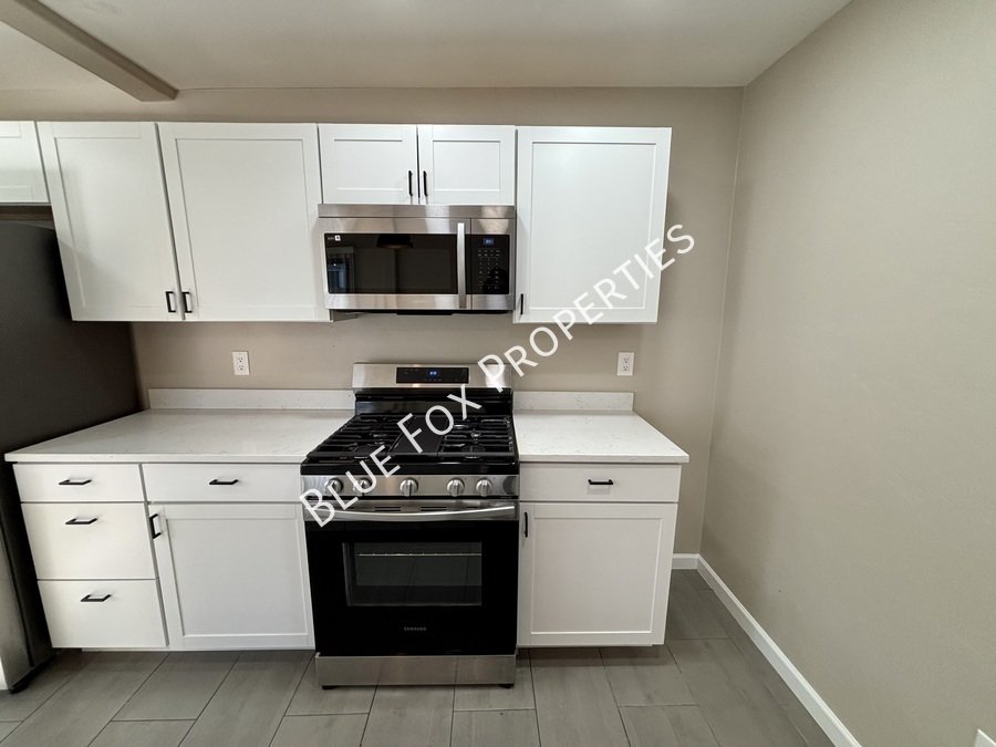 2480 S Rose Peak Dr property image