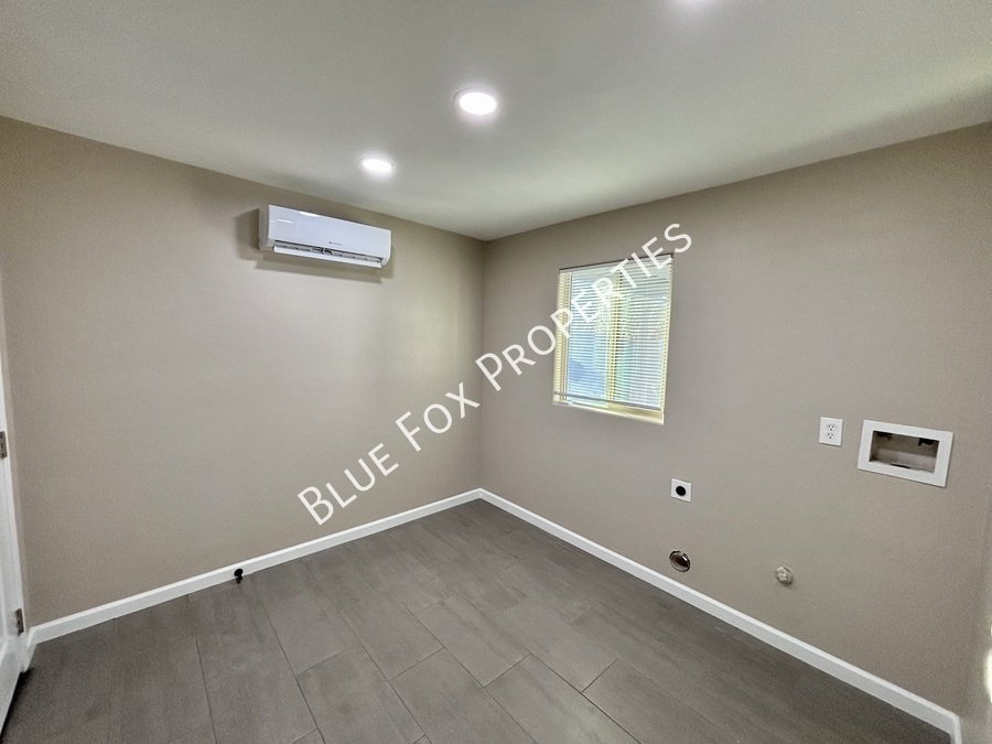 2480 S Rose Peak Dr property image