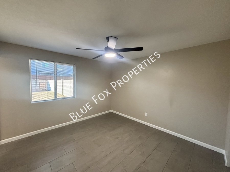 2480 S Rose Peak Dr property image