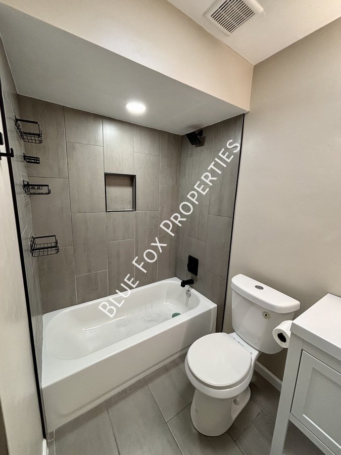 2480 S Rose Peak Dr property image