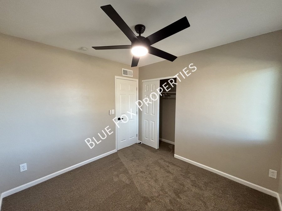 2480 S Rose Peak Dr property image