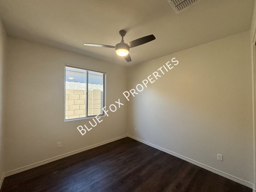 8454 N Lone Ranger Road property image