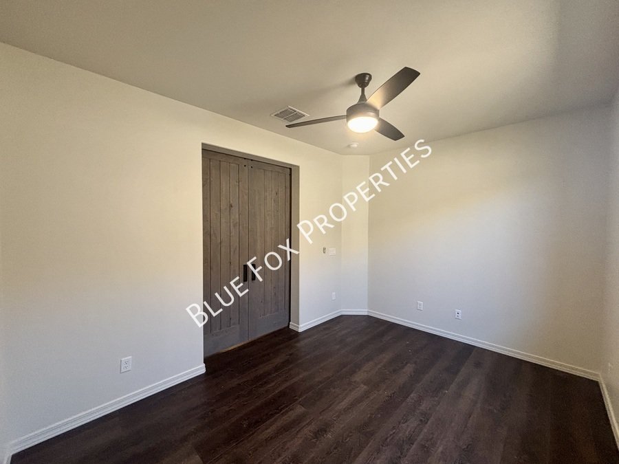 8454 N Lone Ranger Road property image