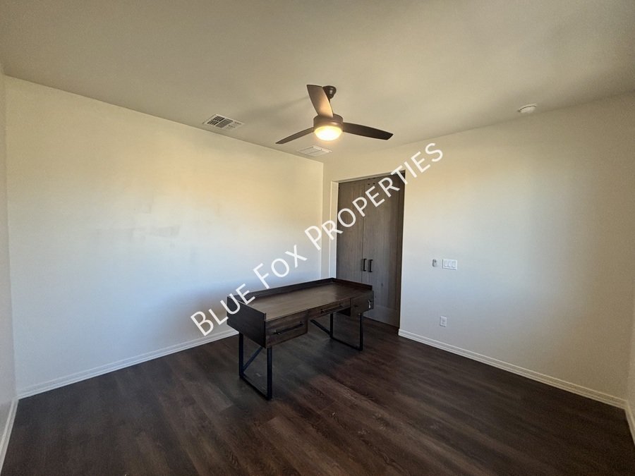 8454 N Lone Ranger Road property image