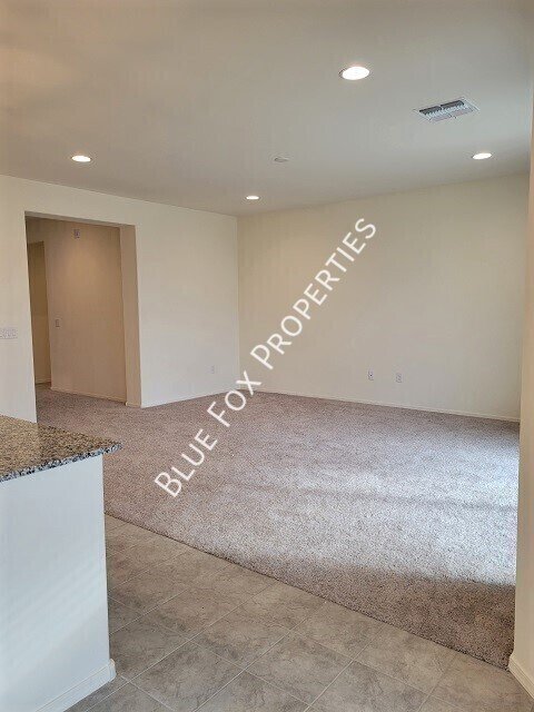 5525 W Lazy Farm Drive property image