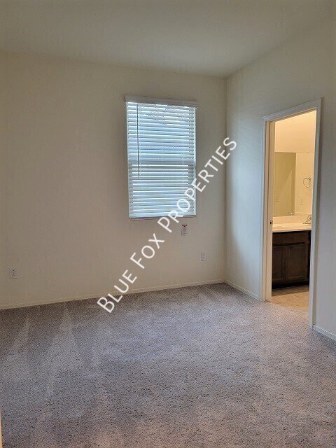 5525 W Lazy Farm Drive property image