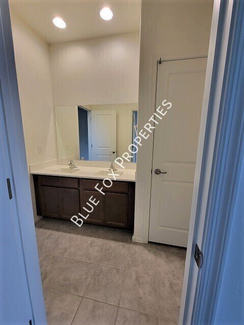 5525 W Lazy Farm Drive property image