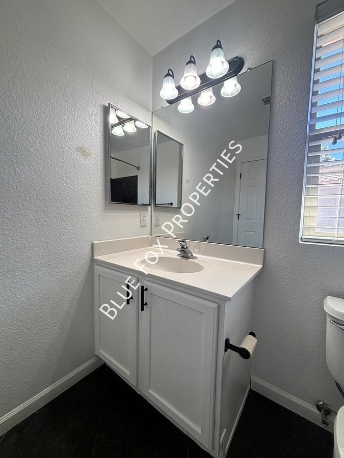 2289 W Enchantment Place property image