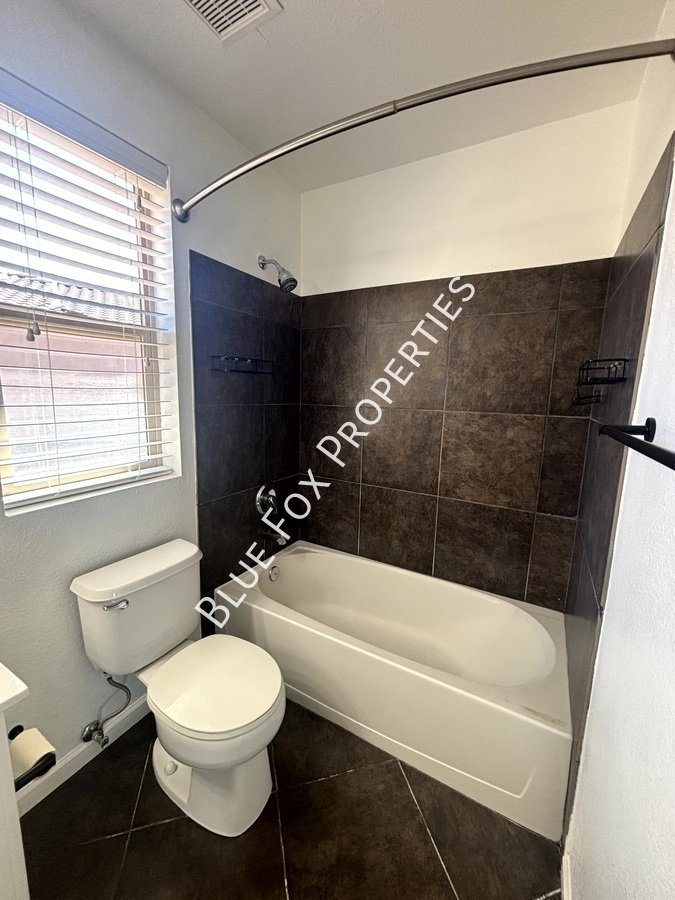 2289 W Enchantment Place property image