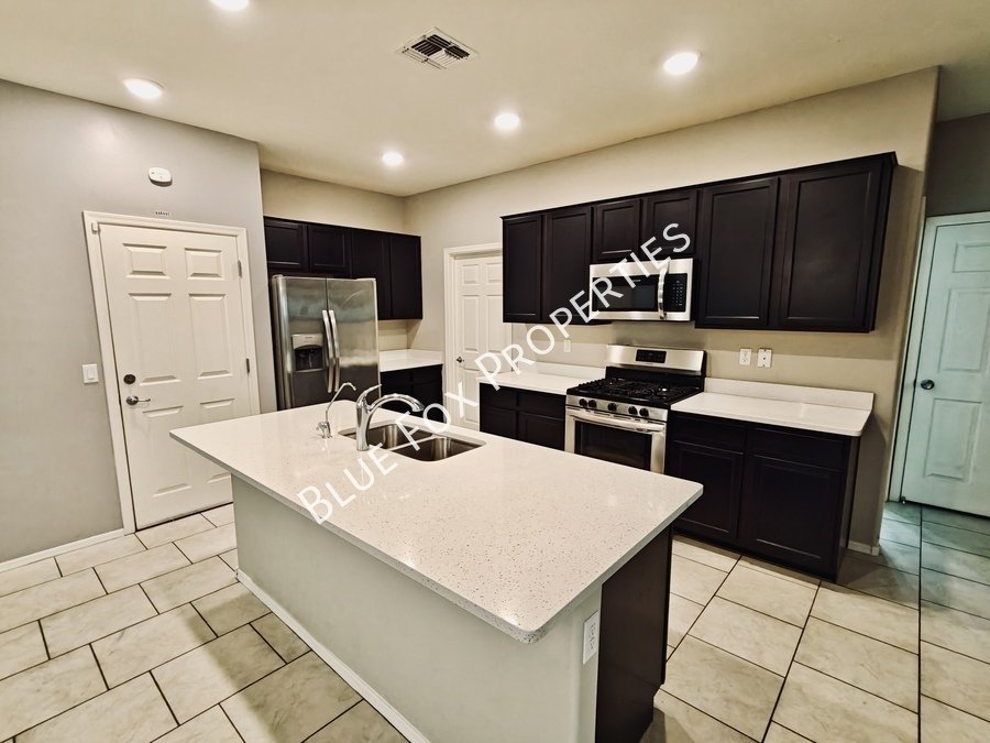 6524 South Diablo Drive property image