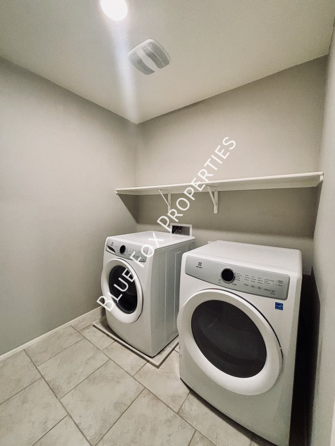 6524 South Diablo Drive property image