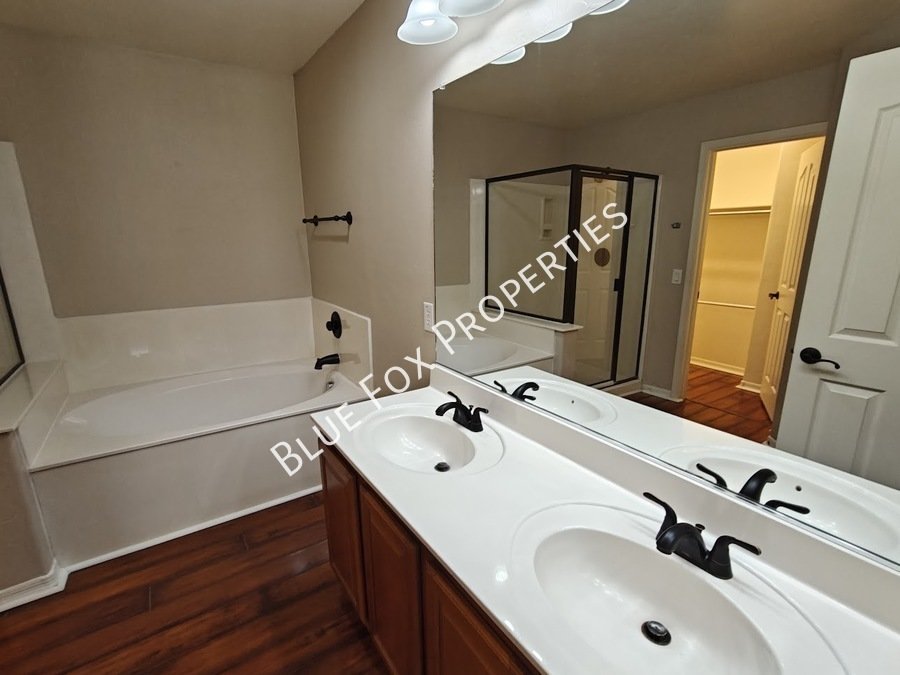 4810 E Orchard Grass Drive property image