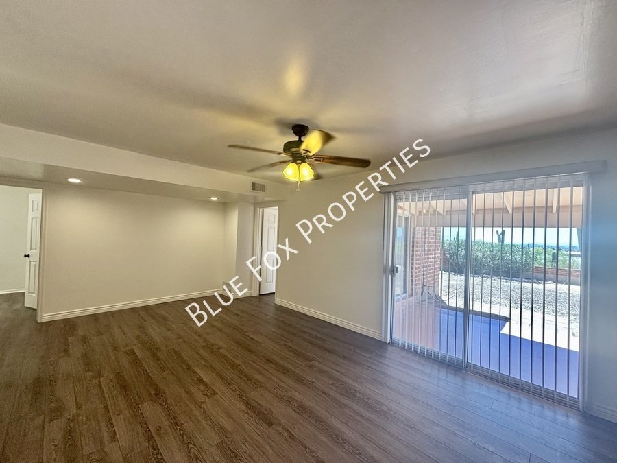 900 E Vía Lucitas property image