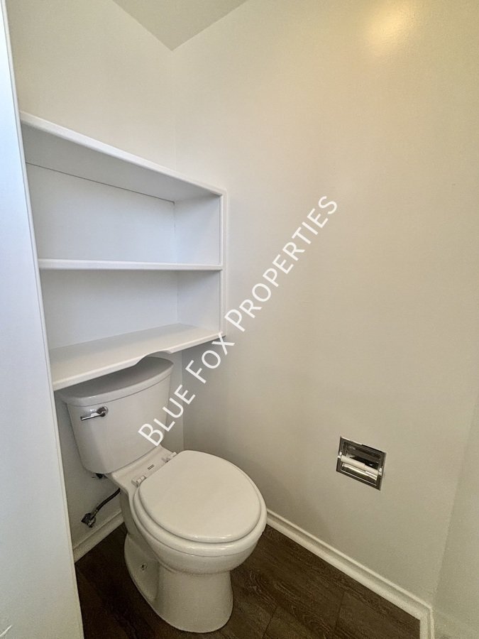 900 E Vía Lucitas property image