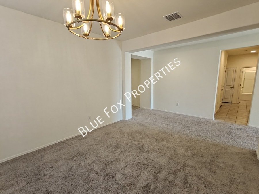 5525 W Lazy Farm Drive property image